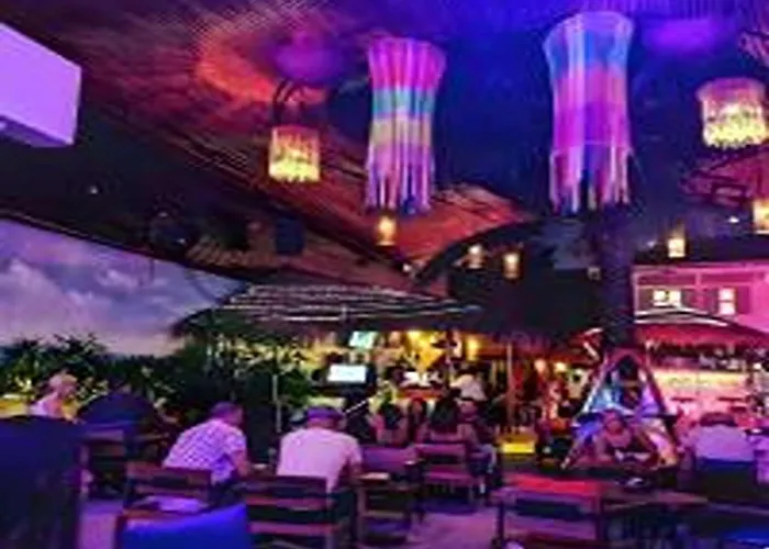 Naptel Khaosan - แนปเทล ข้าวสาร Bangkok